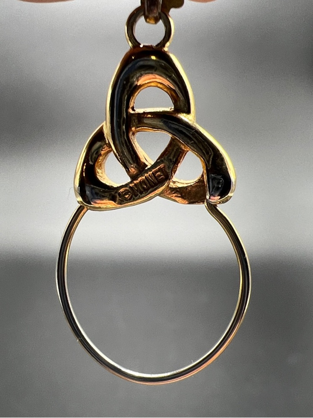 Monet Gold Tone Trinity Knot Charm Holder Pendant 1.5” Hinged Enhancer Vintage - Picture 2 of 9